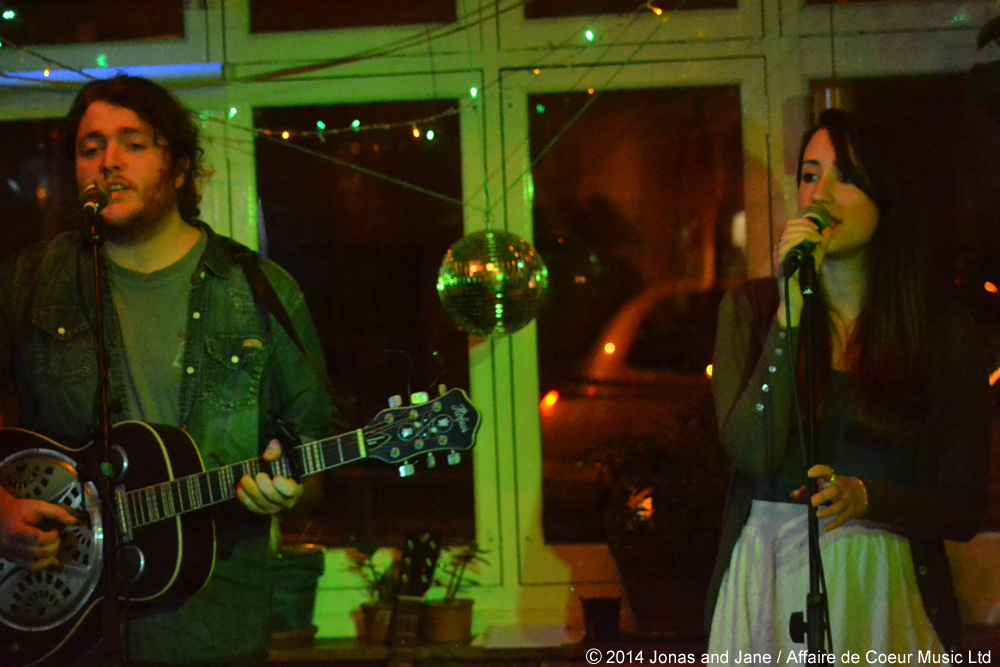 Jonas & Jane, Paula Curtis, Andrew Shearer, 11th December2014, Global Cafe, Reading